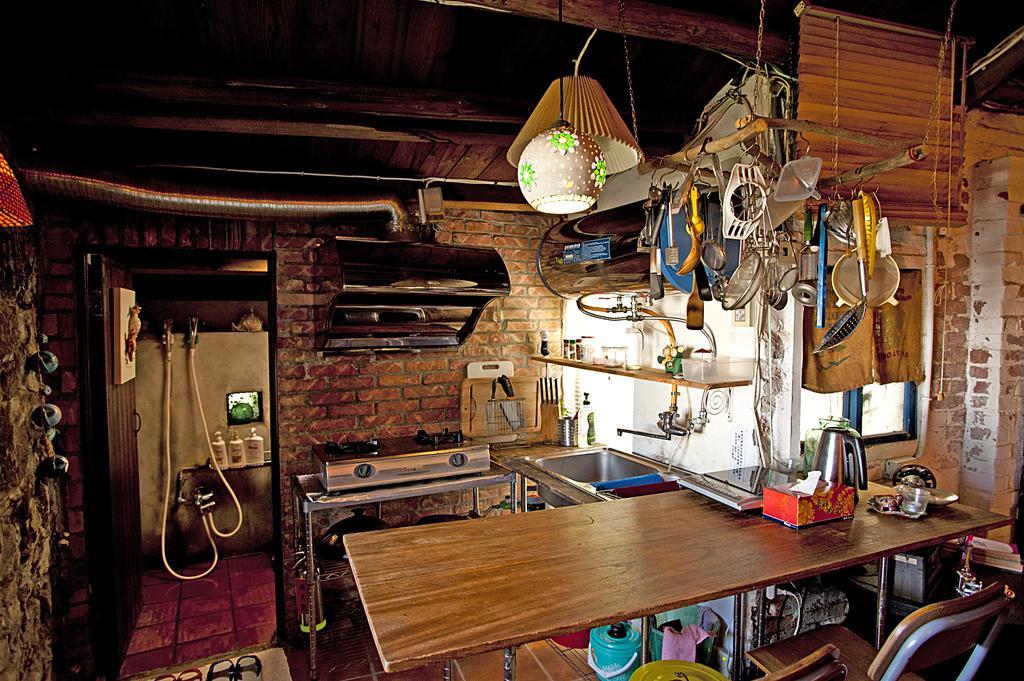 Shabby Home 28 Джиуфен Стая снимка